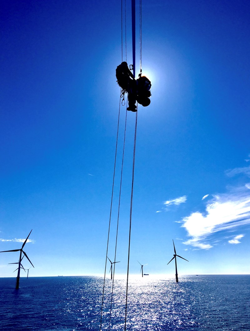 AIS- Wind blade repair company joins forces with UK's largest energy trainer to deliver latest GWO standard