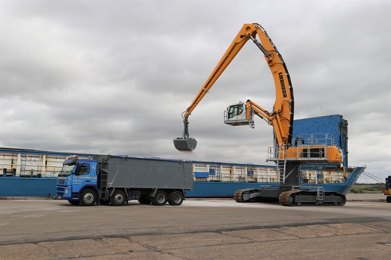 PD Ports invests £0.9 million in Liebherr crane to boost productivity and support strategic growth at Groveport