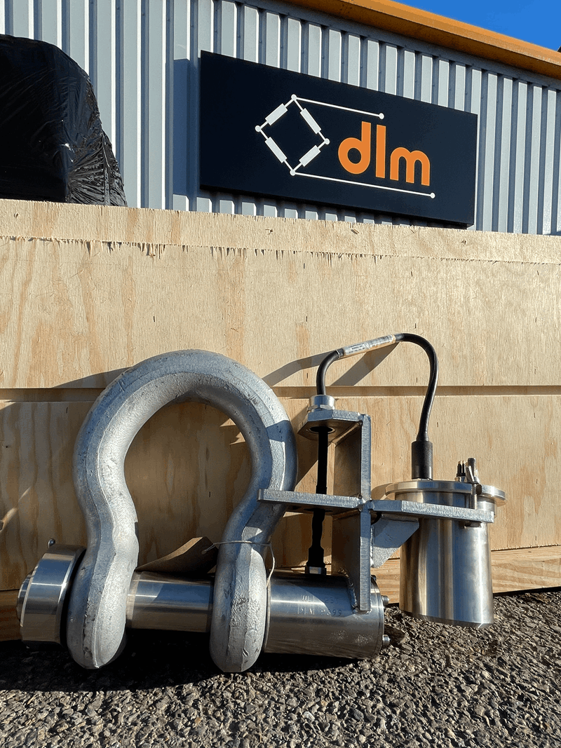 Monitoring Kelp with Custom Subsea Shackles and Data Loggers