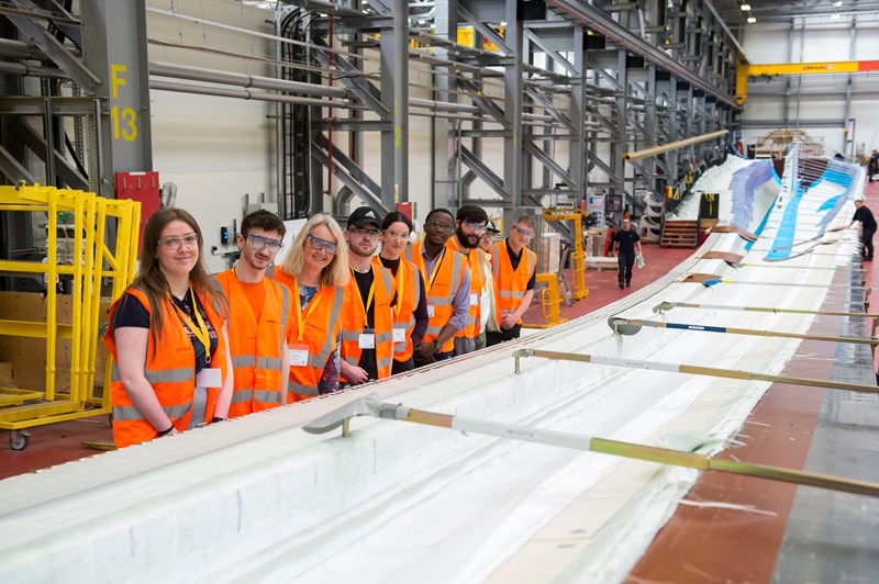 Engineering students tour Hull blade factory for Teesside Uni innovation challenge