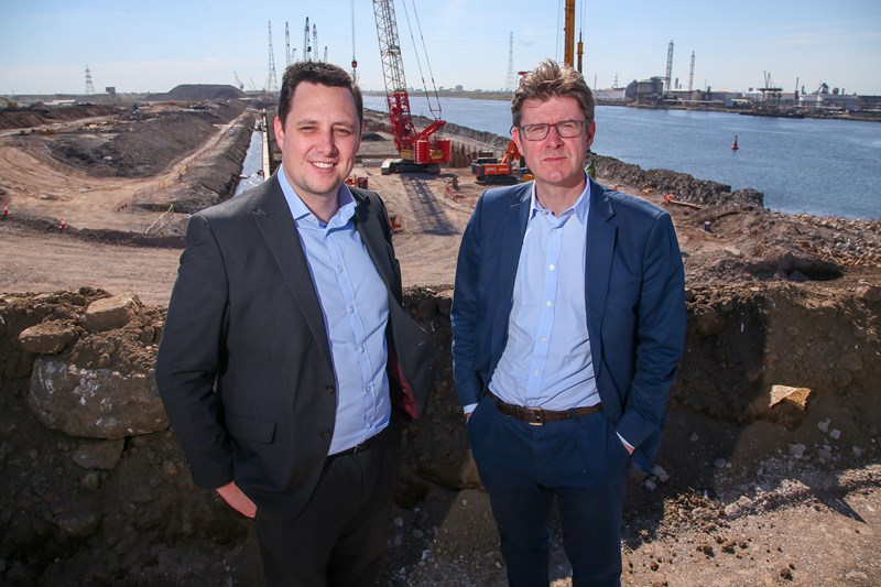 Mayor hosts Levelling Up Secretary on tour of Teesworks
