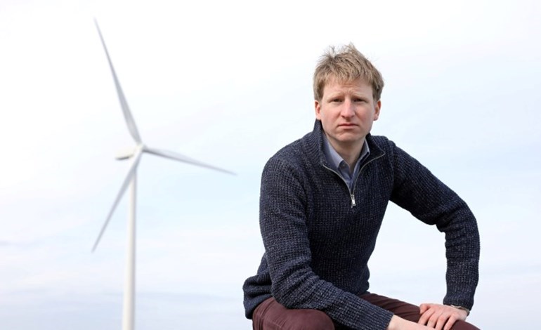 Tech start-up Kinewell Energy to power world-leading wind farm