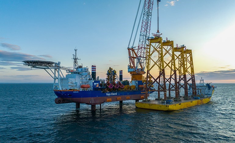 Van Oord completes Saint-Brieuc jacket job